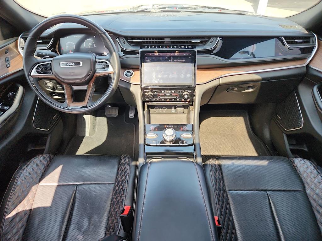 Thumbnail: 2023 Jeep Grand Cherokee - 8