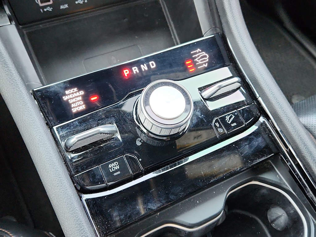 Thumbnail: 2023 Jeep Grand Cherokee - 13