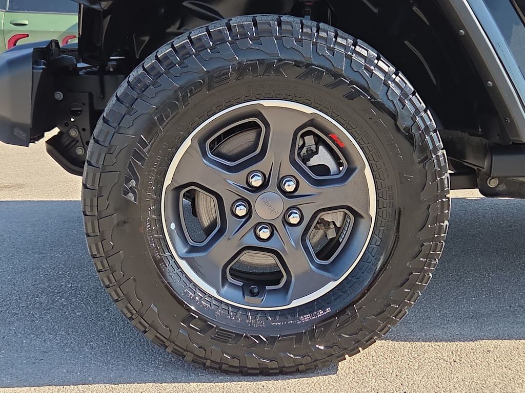 Thumbnail: 2023 Jeep Gladiator - 6