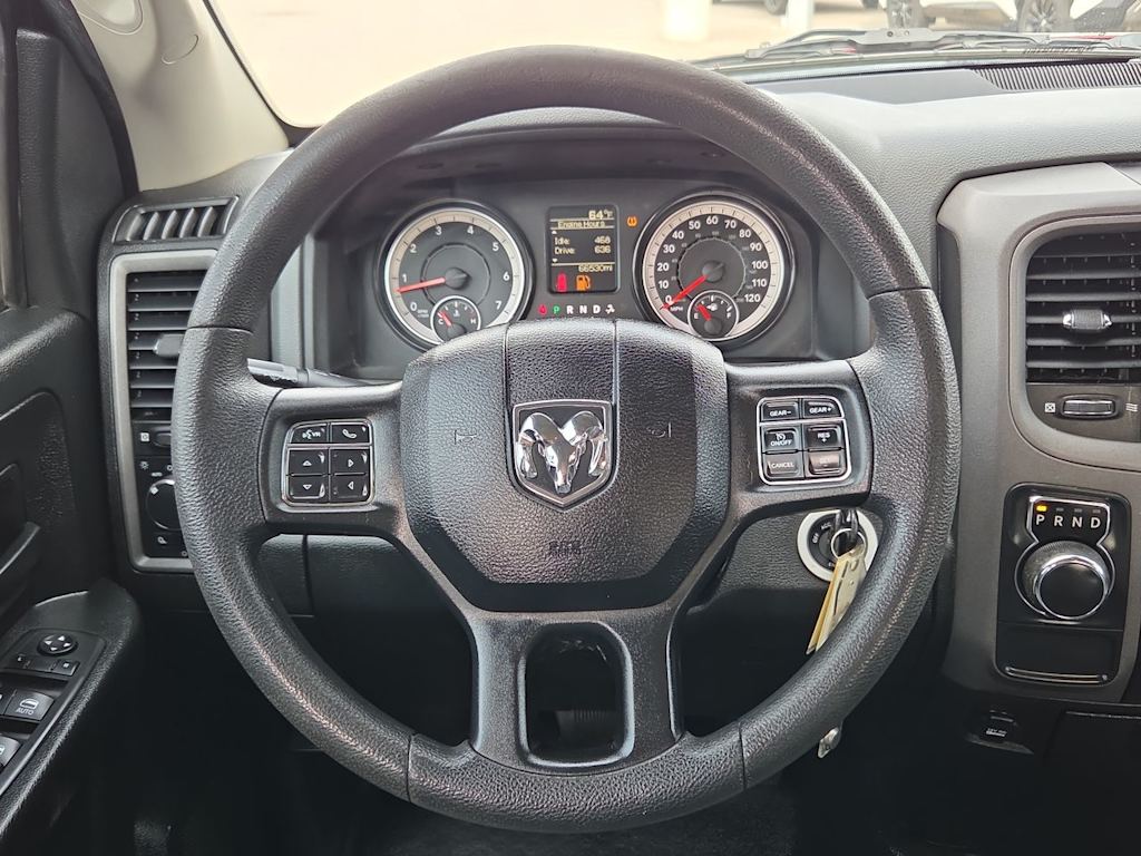 Thumbnail: 2019 RAM 1500 - 13