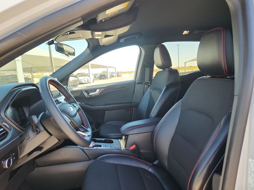 Thumbnail: 2025 Ford Escape - 10