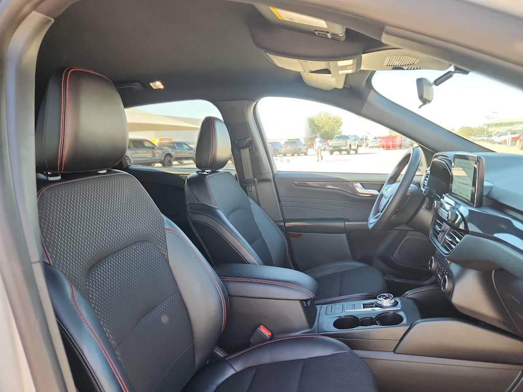 Thumbnail: 2025 Ford Escape - 11