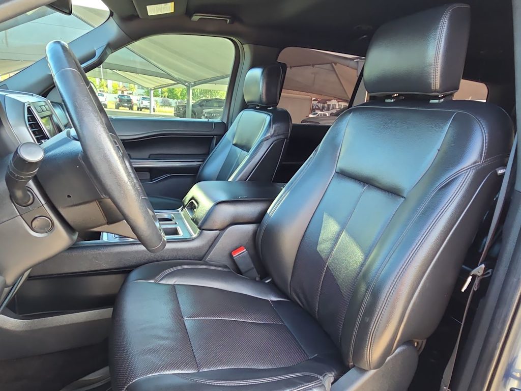 Thumbnail: 2019 Ford Expedition - 9