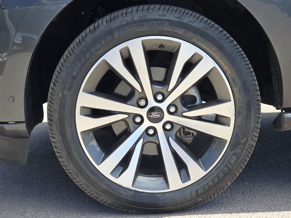 Thumbnail: 2021 Ford Expedition - 8