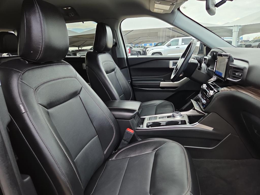 Thumbnail: 2022 Ford Explorer - 21