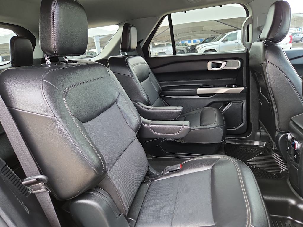 Thumbnail: 2022 Ford Explorer - 11