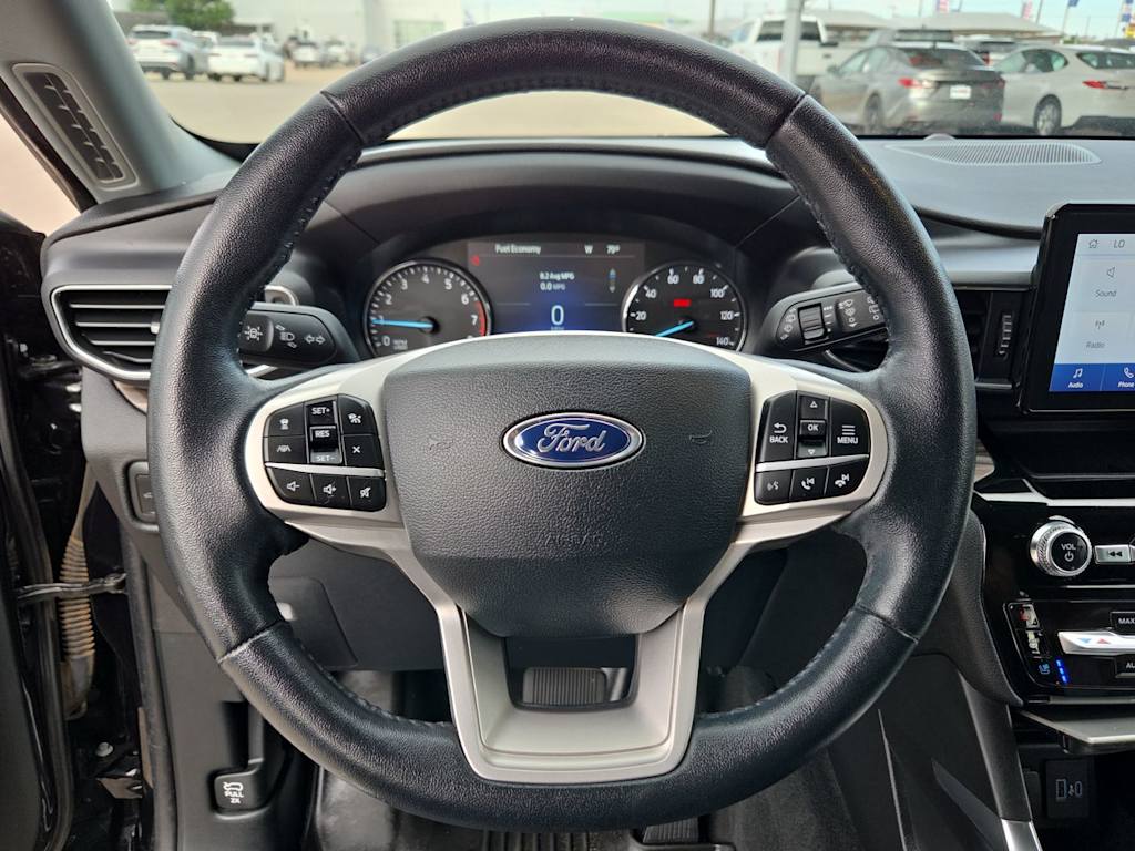 Thumbnail: 2022 Ford Explorer - 12