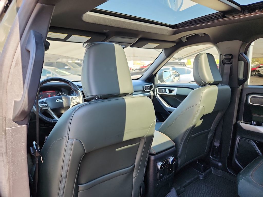 Thumbnail: 2022 Ford Explorer - 12