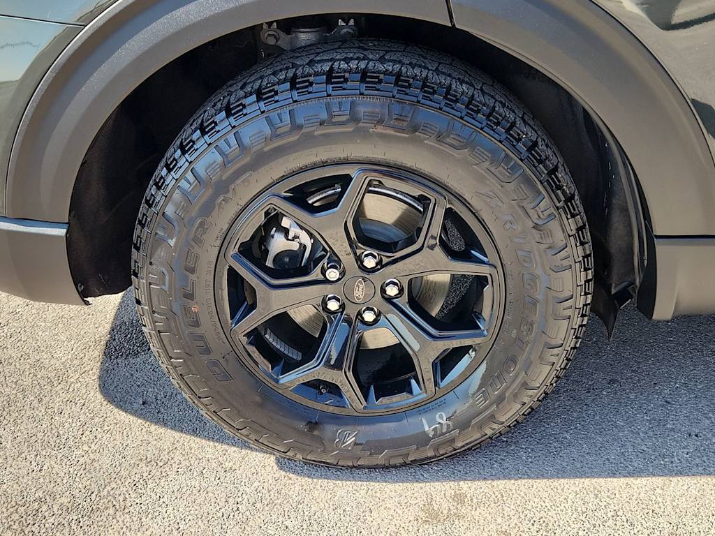 Thumbnail: 2022 Ford Explorer - 7