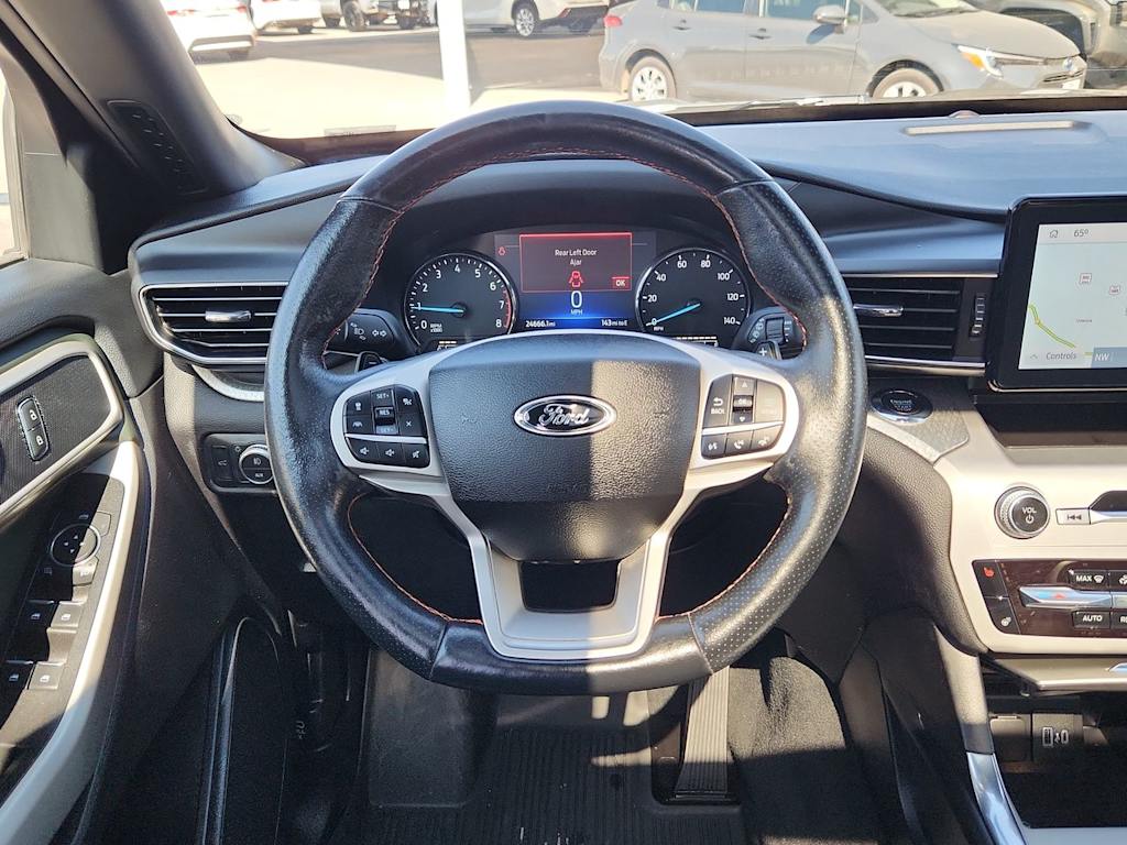 Thumbnail: 2022 Ford Explorer - 9