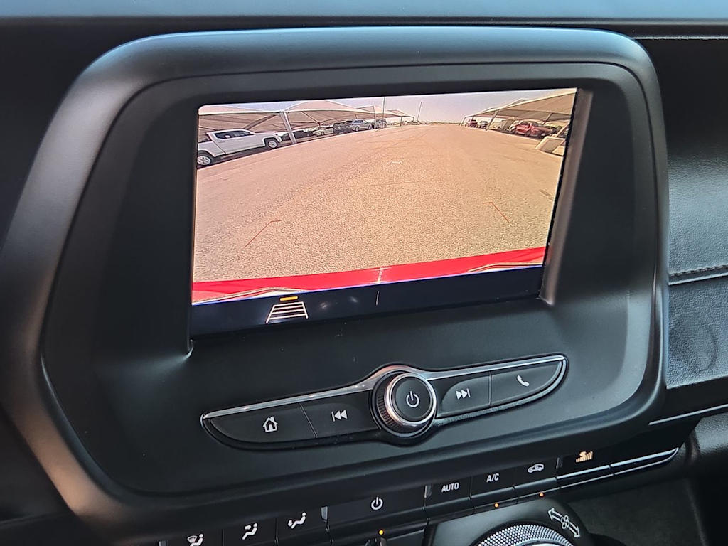 Thumbnail: 2020 Chevrolet Camaro - 25