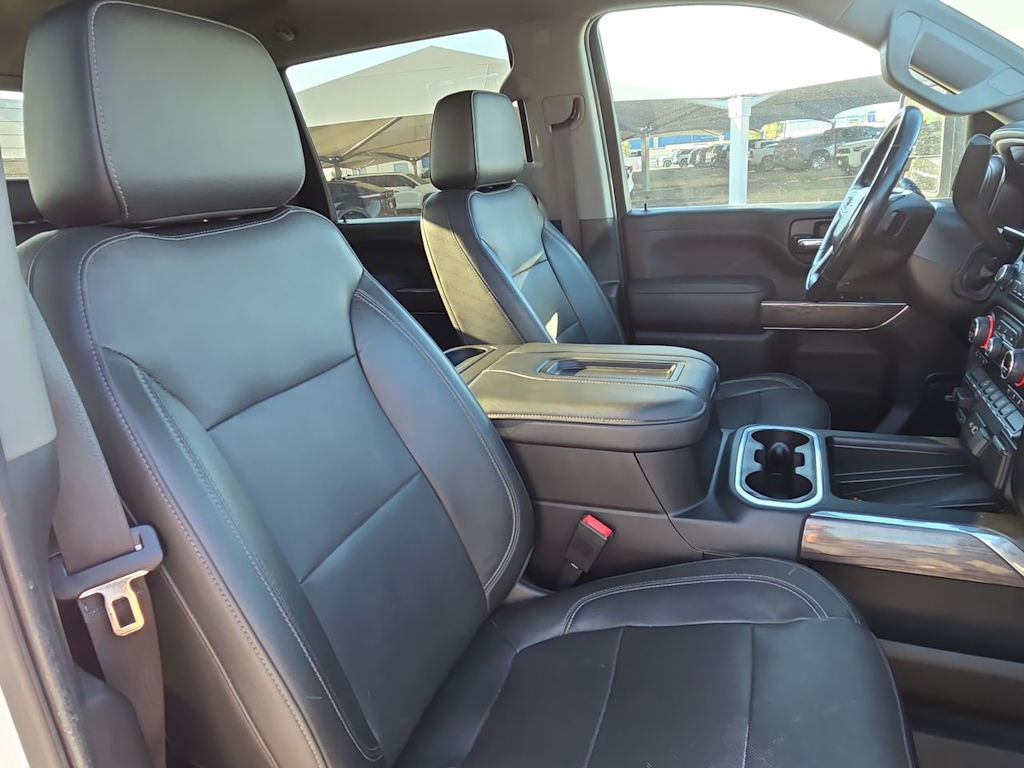 Thumbnail: 2020 Chevrolet Silverado 2500 - 21