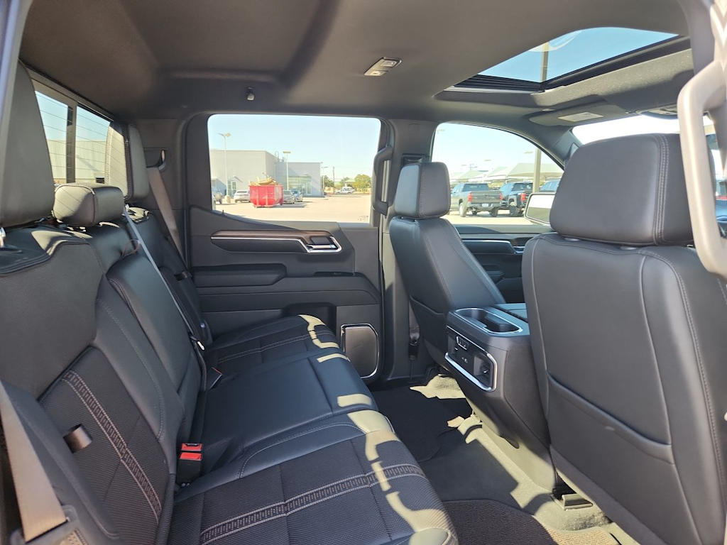 Thumbnail: 2024 Chevrolet Silverado 1500 - 12