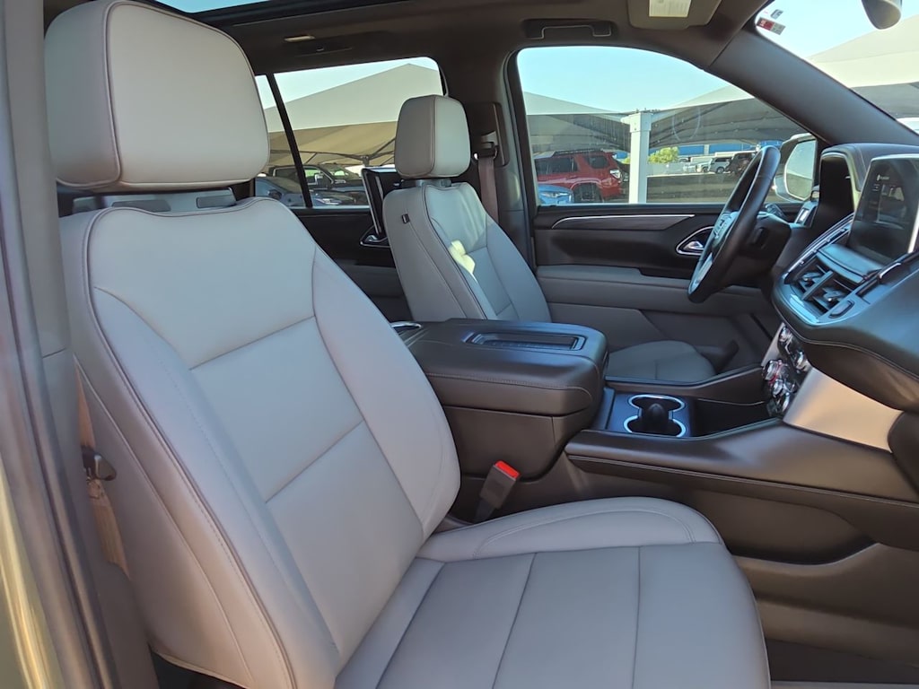 Thumbnail: 2023 GMC Yukon - 22