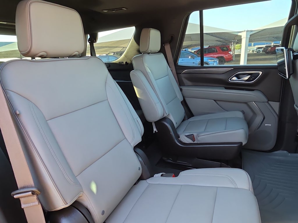 Thumbnail: 2023 GMC Yukon - 11
