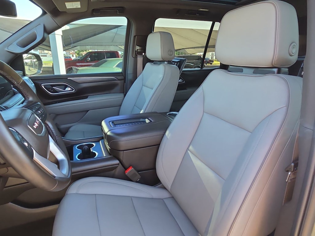Thumbnail: 2023 GMC Yukon - 9