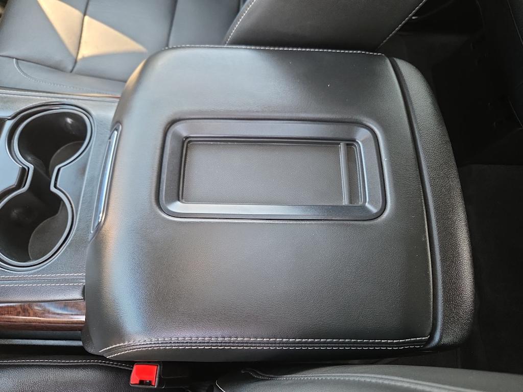 Thumbnail: 2019 GMC Yukon - 22