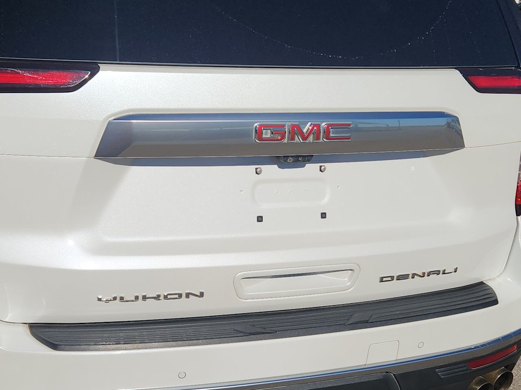 Thumbnail: 2022 GMC Yukon - 14