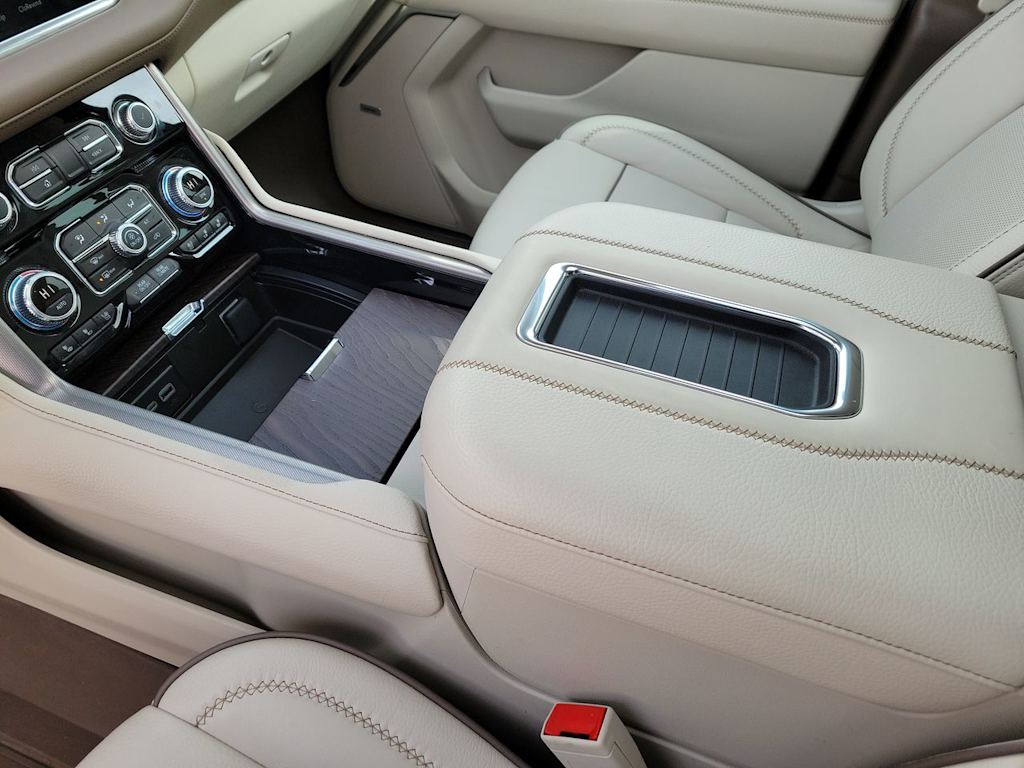 2023 GMC Yukon XL Denali 26