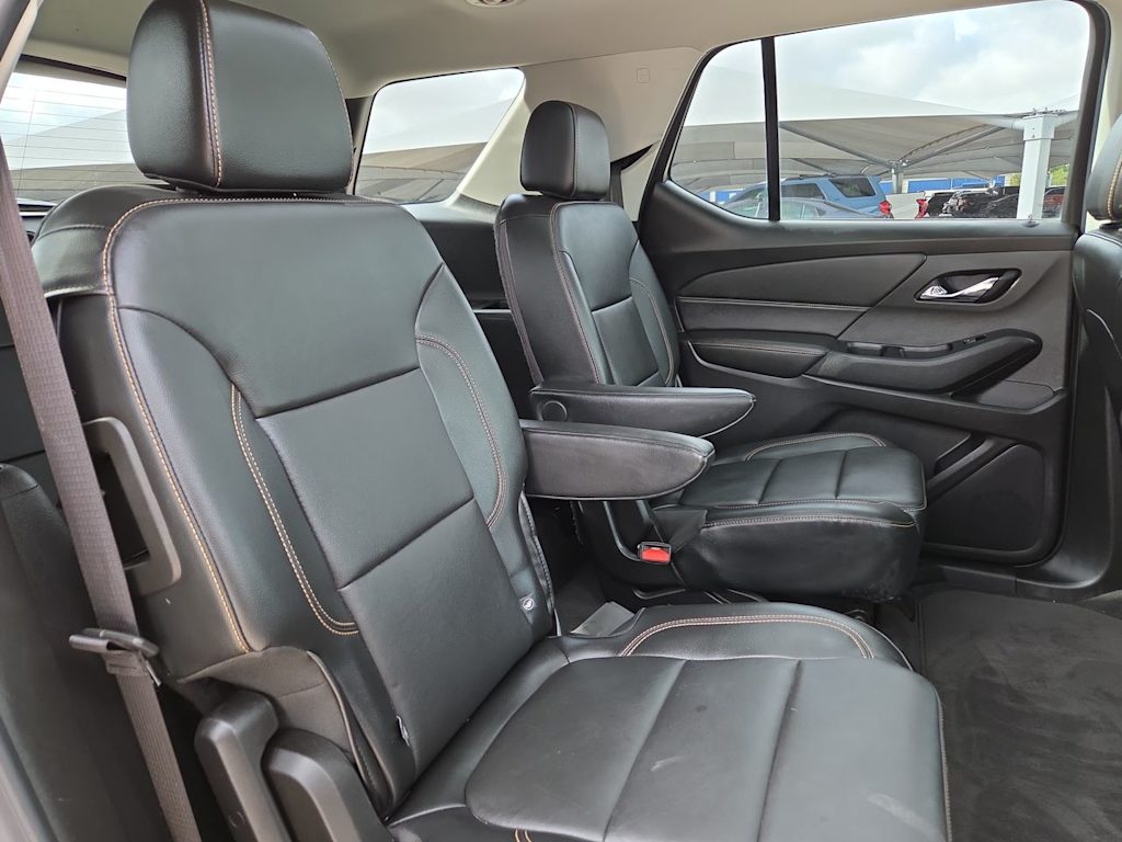 Thumbnail: 2019 Chevrolet Traverse - 12