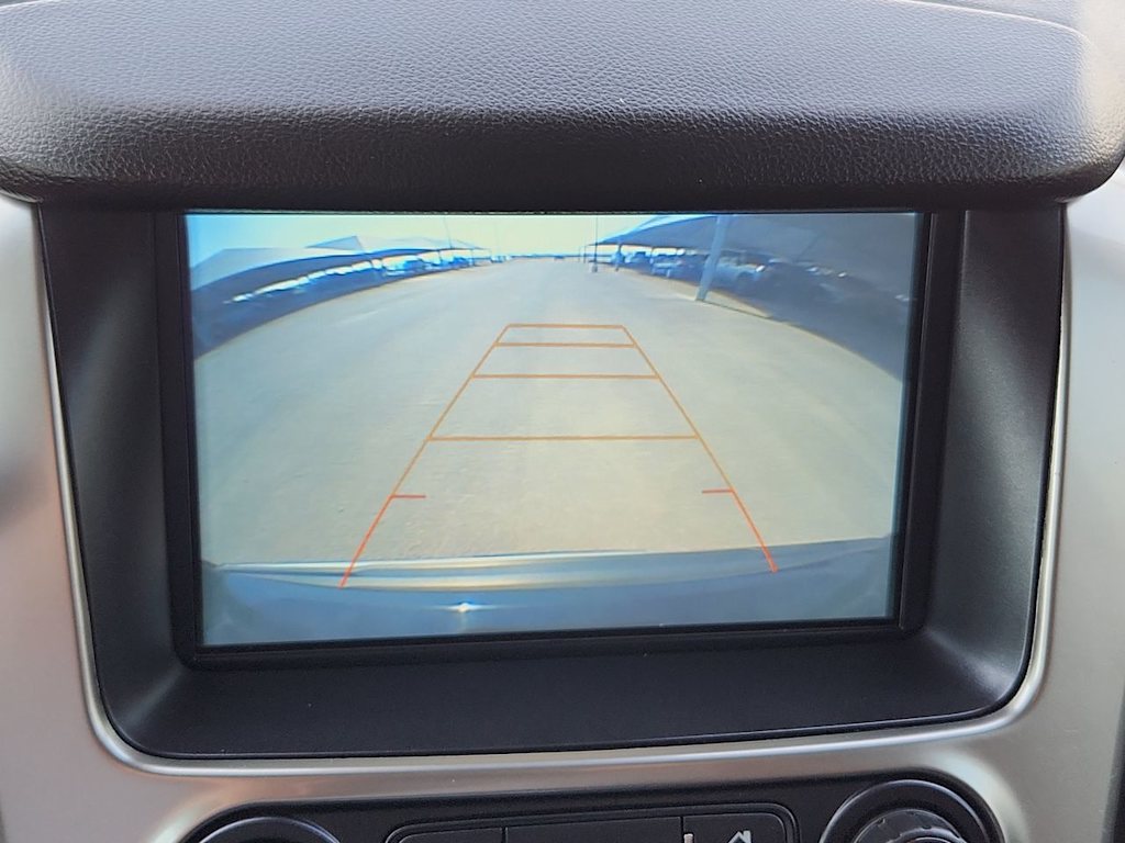 Thumbnail: 2020 Chevrolet Tahoe - 25