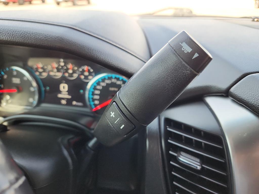 Thumbnail: 2020 Chevrolet Tahoe - 14