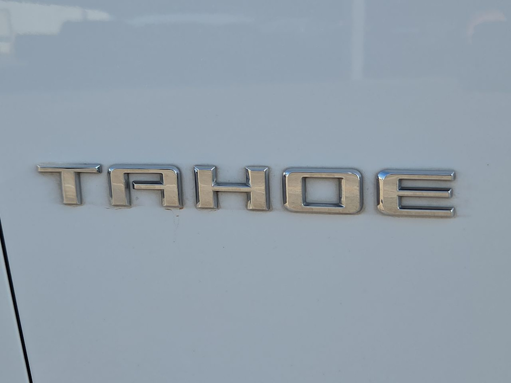 Thumbnail: 2022 Chevrolet Tahoe - 5