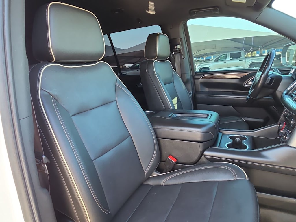 Thumbnail: 2022 Chevrolet Tahoe - 21