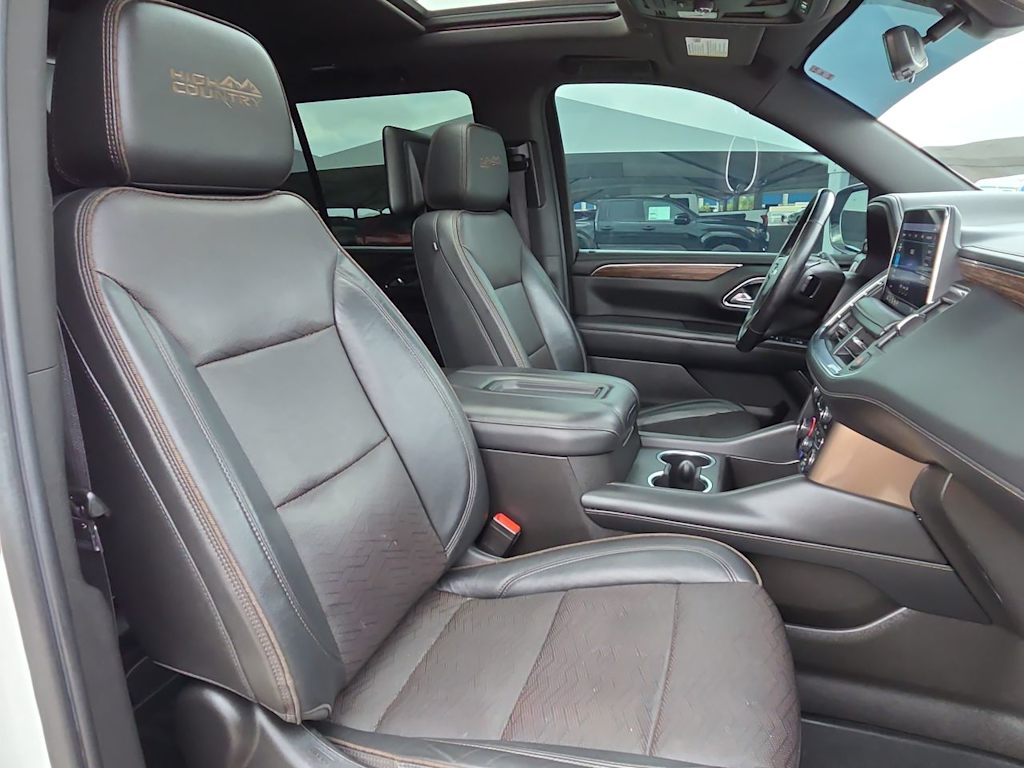Thumbnail: 2021 Chevrolet Tahoe - 22