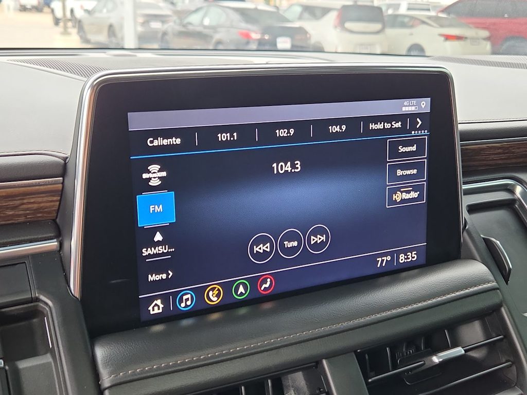 Thumbnail: 2021 Chevrolet Tahoe - 24