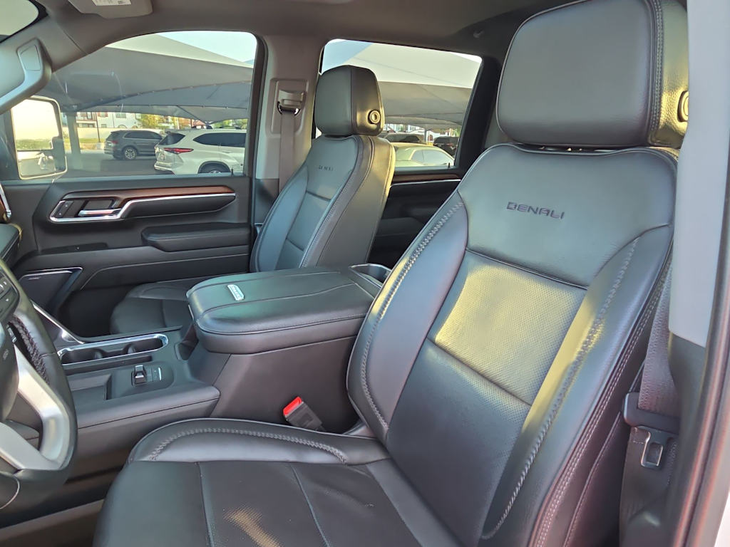 Thumbnail: 2024 GMC Sierra 2500 - 11