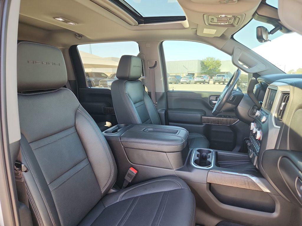 Thumbnail: 2020 GMC Sierra 2500 - 22