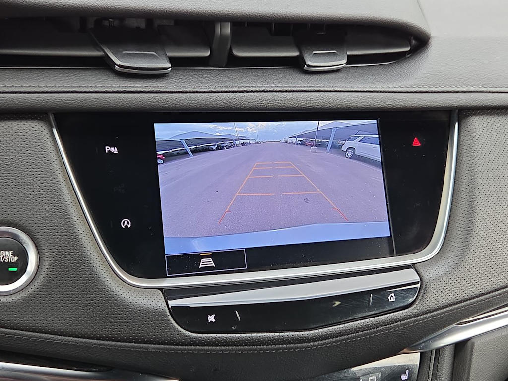 Thumbnail: 2023 Cadillac XT5 - 25