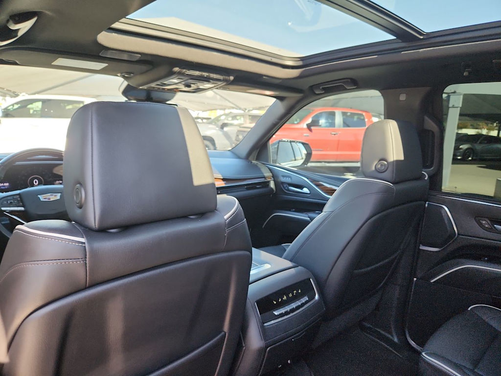 Thumbnail: 2024 Cadillac Escalade - 23