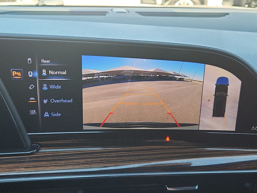 Thumbnail: 2024 Cadillac Escalade - 25