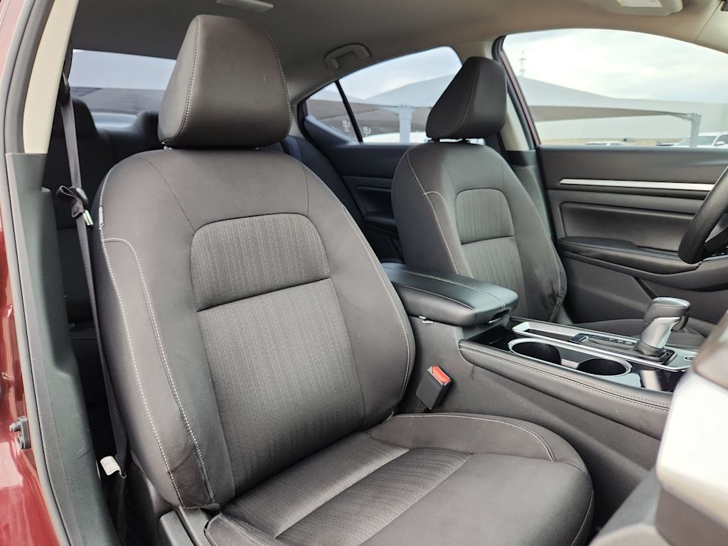 Thumbnail: 2023 Nissan Altima - 23