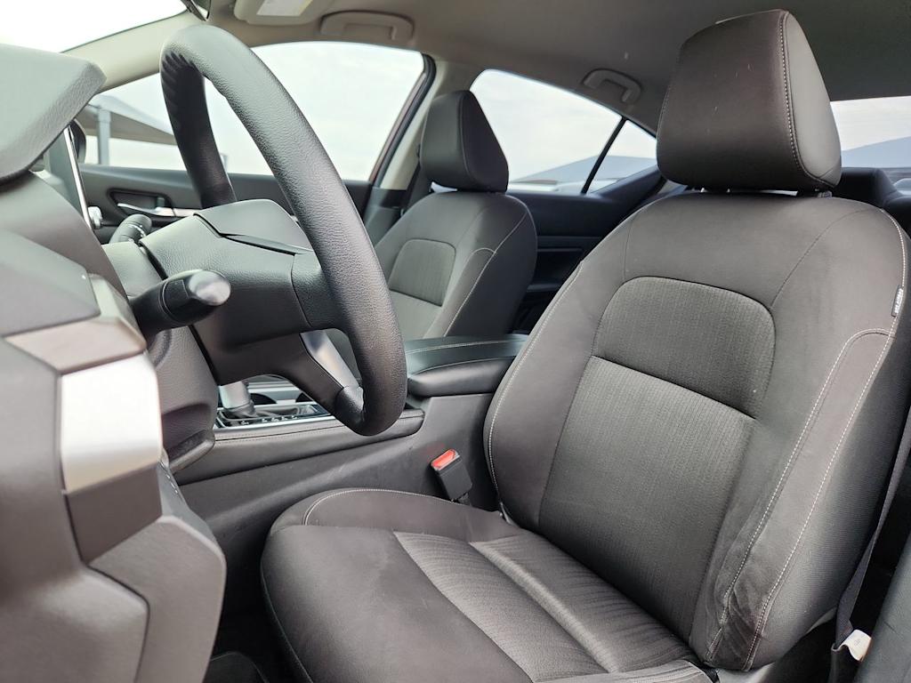 Thumbnail: 2023 Nissan Altima - 11