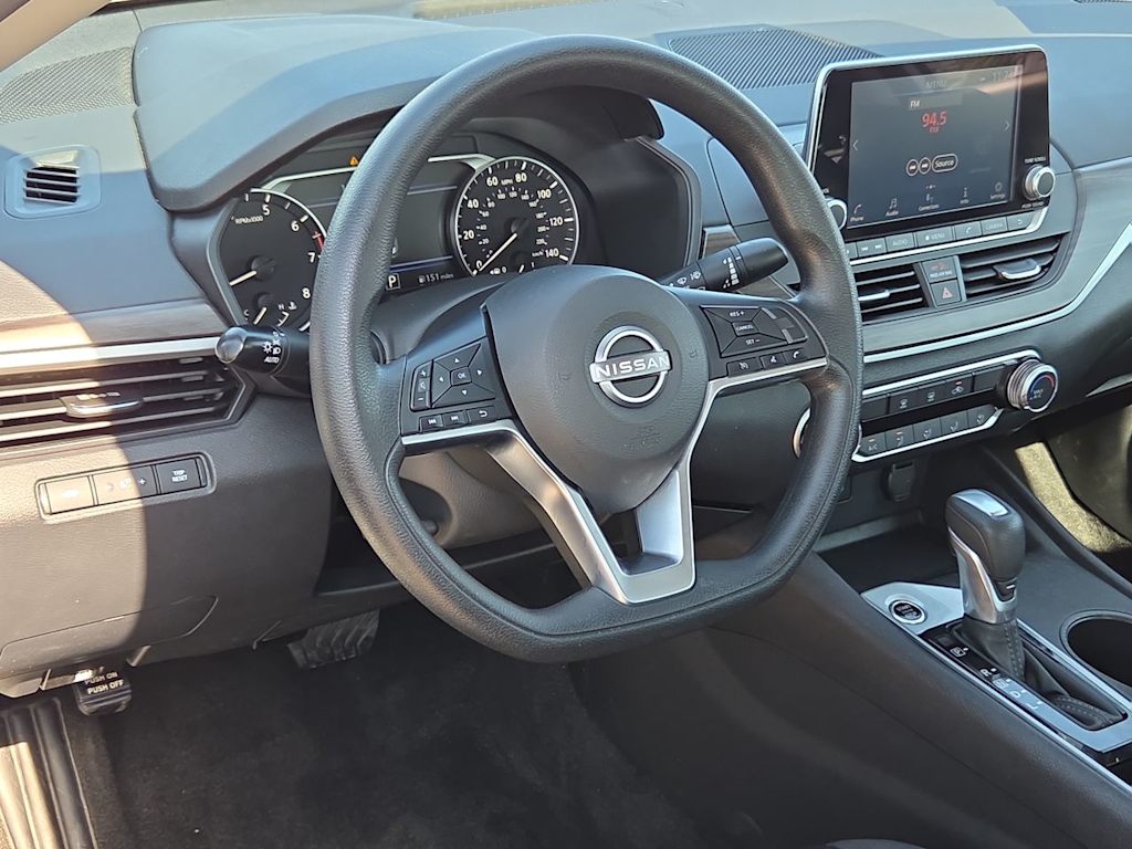 Thumbnail: 2025 Nissan Altima - 2