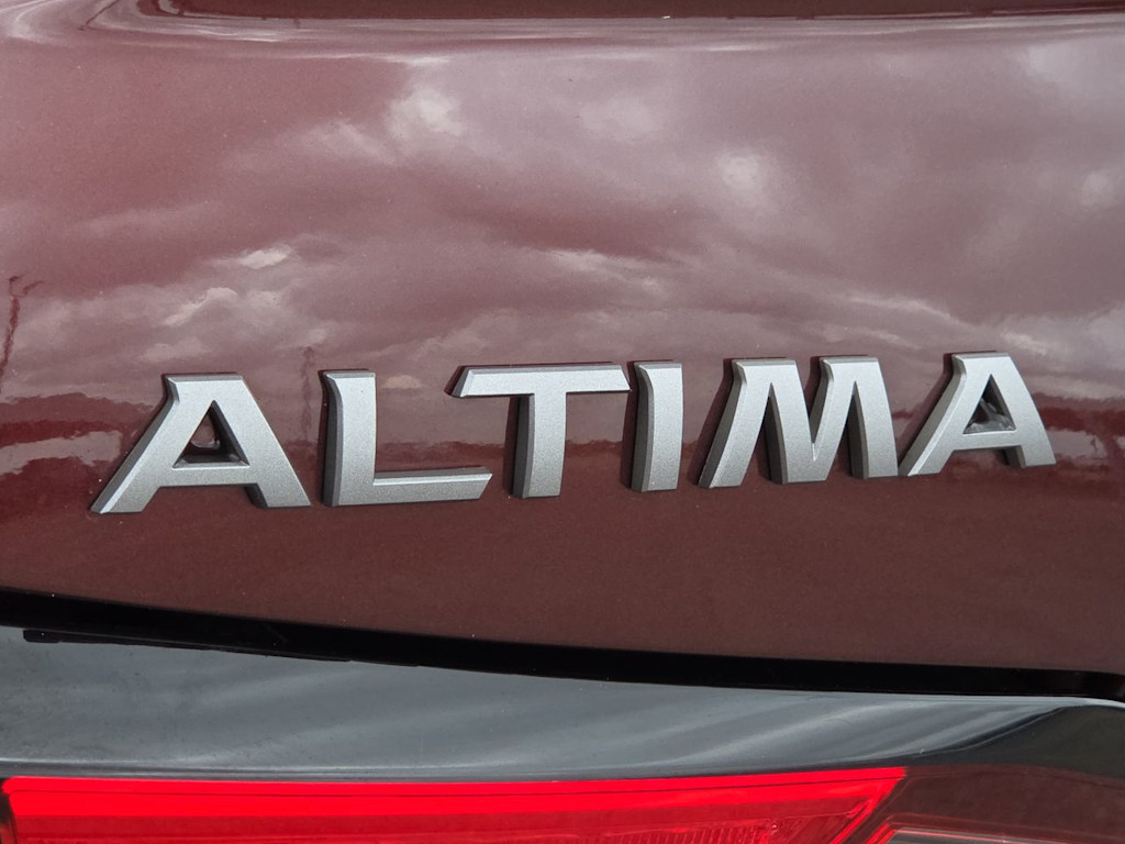 Thumbnail: 2024 Nissan Altima - 7