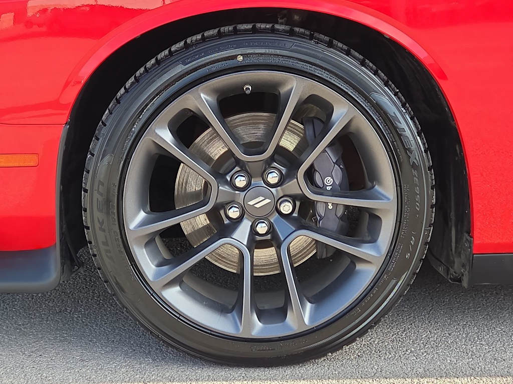 Thumbnail: 2021 Dodge Challenger - 8