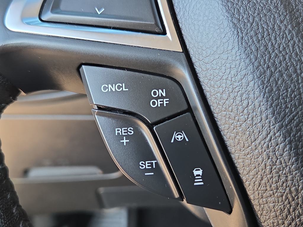 Thumbnail: 2020 Ford Edge - 22