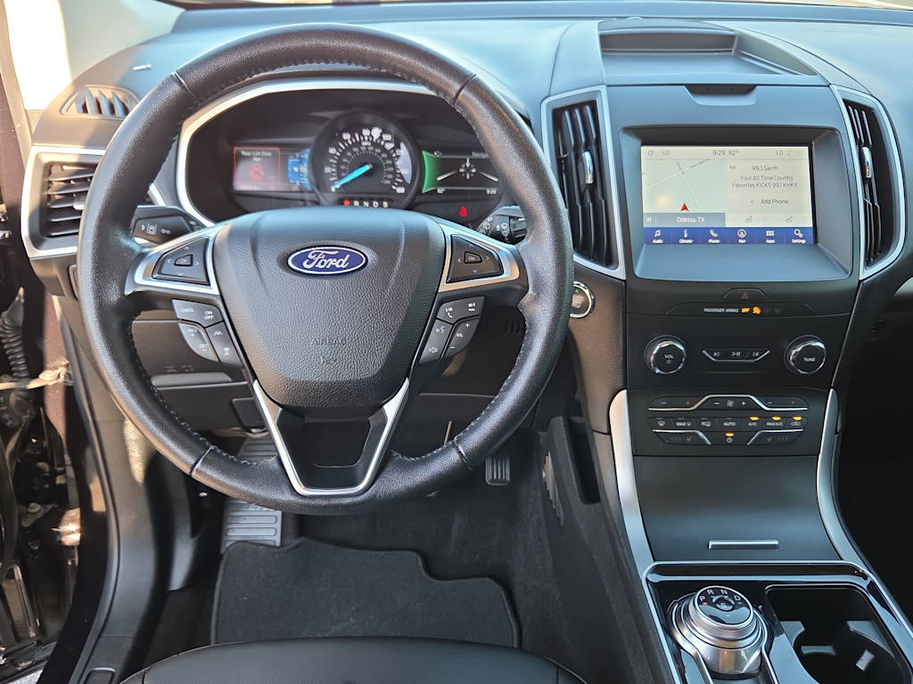 Thumbnail: 2020 Ford Edge - 9