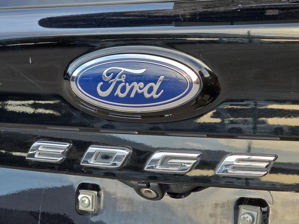 Thumbnail: 2022 Ford Edge - 6