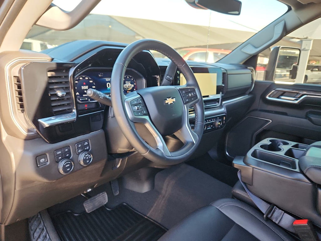 Thumbnail: 2024 Chevrolet Silverado 2500 - 2