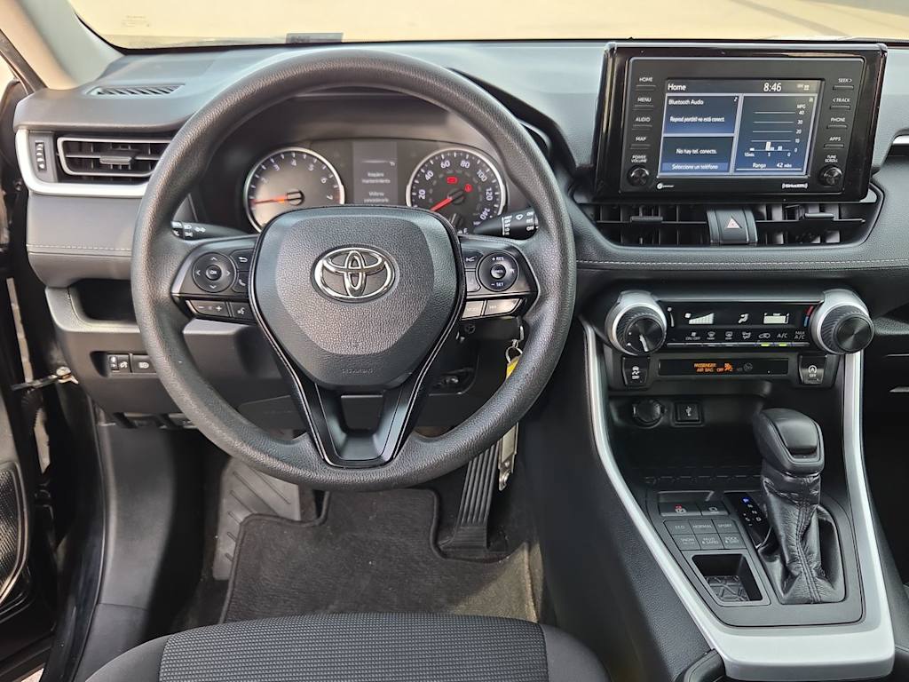 Thumbnail: 2021 Toyota RAV4 - 10