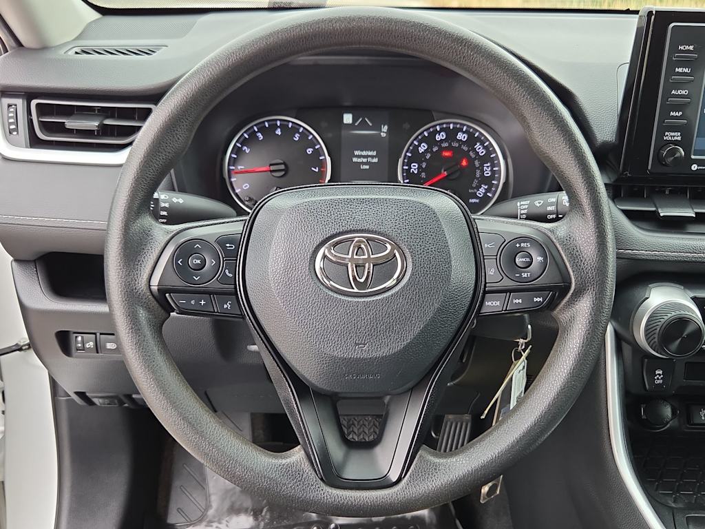 Thumbnail: 2022 Toyota RAV4 - 14