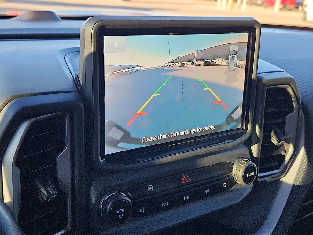 Thumbnail: 2023 Ford Bronco Sport - 25