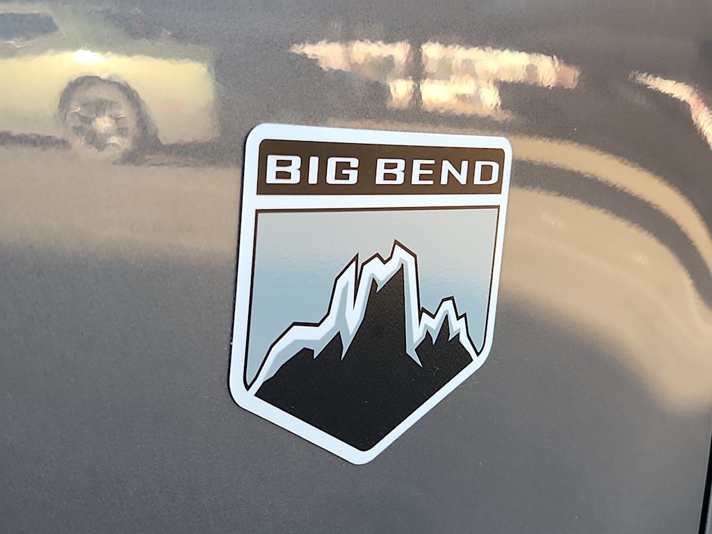 Thumbnail: 2023 Ford Bronco Sport - 15