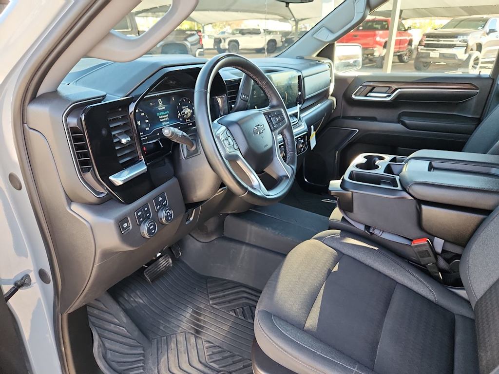 Thumbnail: 2024 Chevrolet Silverado 1500 - 2