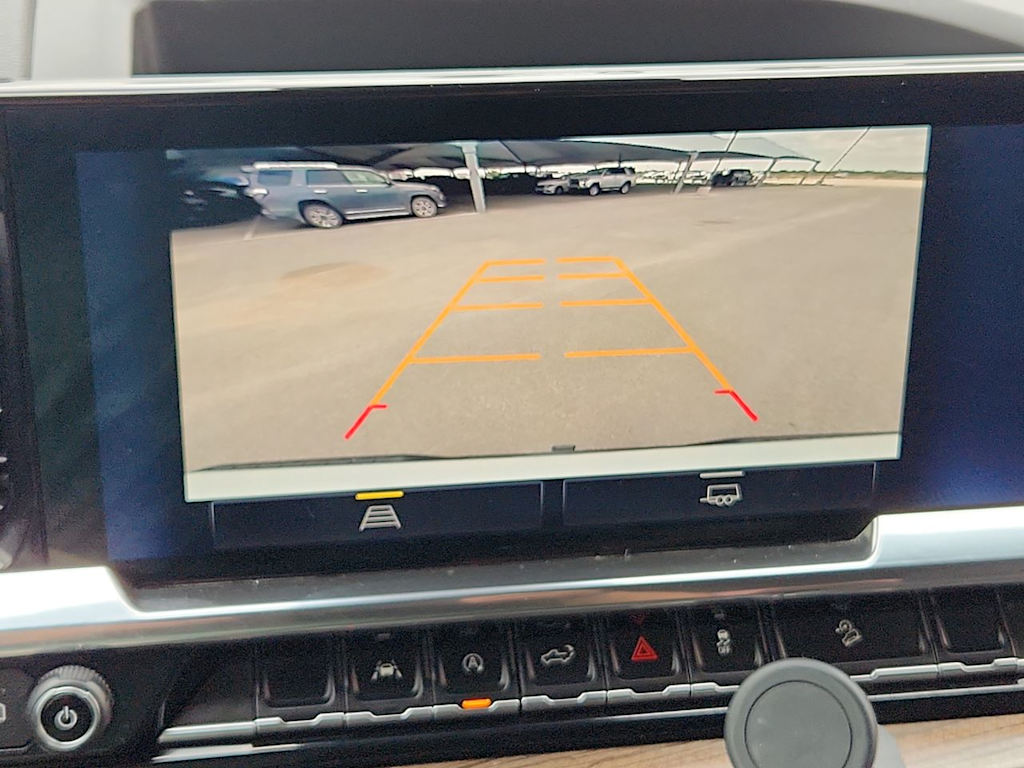 Thumbnail: 2023 Chevrolet Silverado 1500 - 14